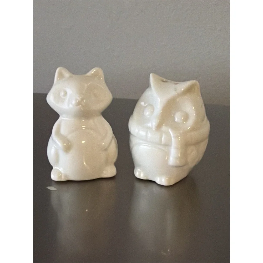 Vintage‎ White Ceramic Owl & Fox Salt And Pepper Shakers Woodland Creatures